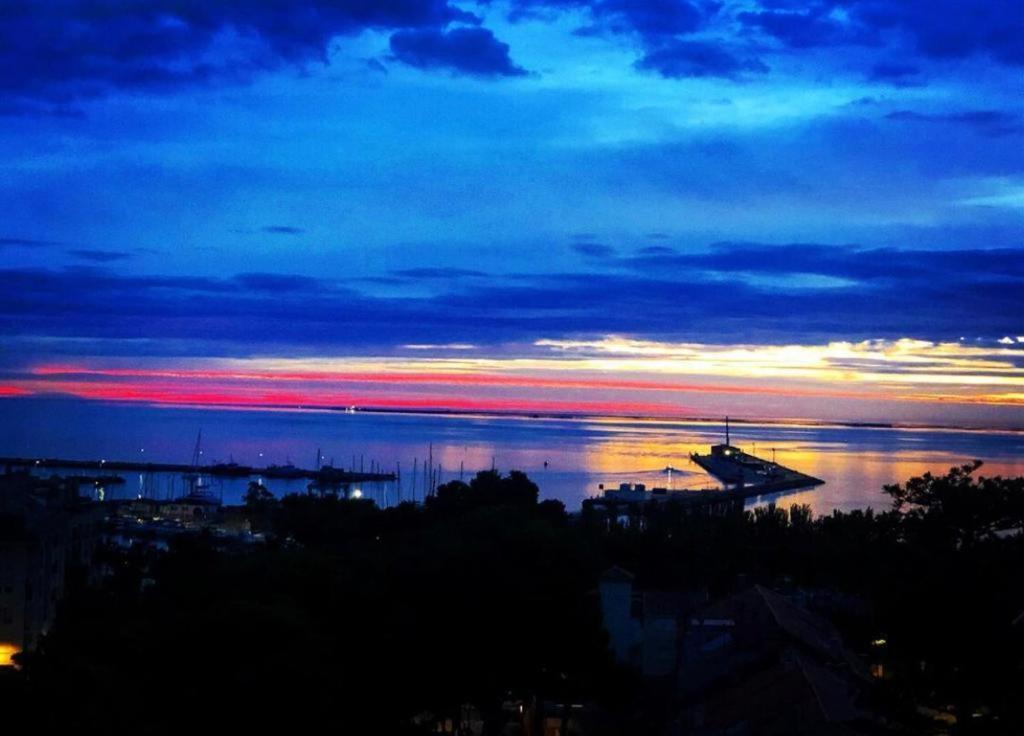Atico De Lujo Con Vistas Al Mar Apartment ซันต์การ์เลสเดลาราปีตา ภายนอก รูปภาพ